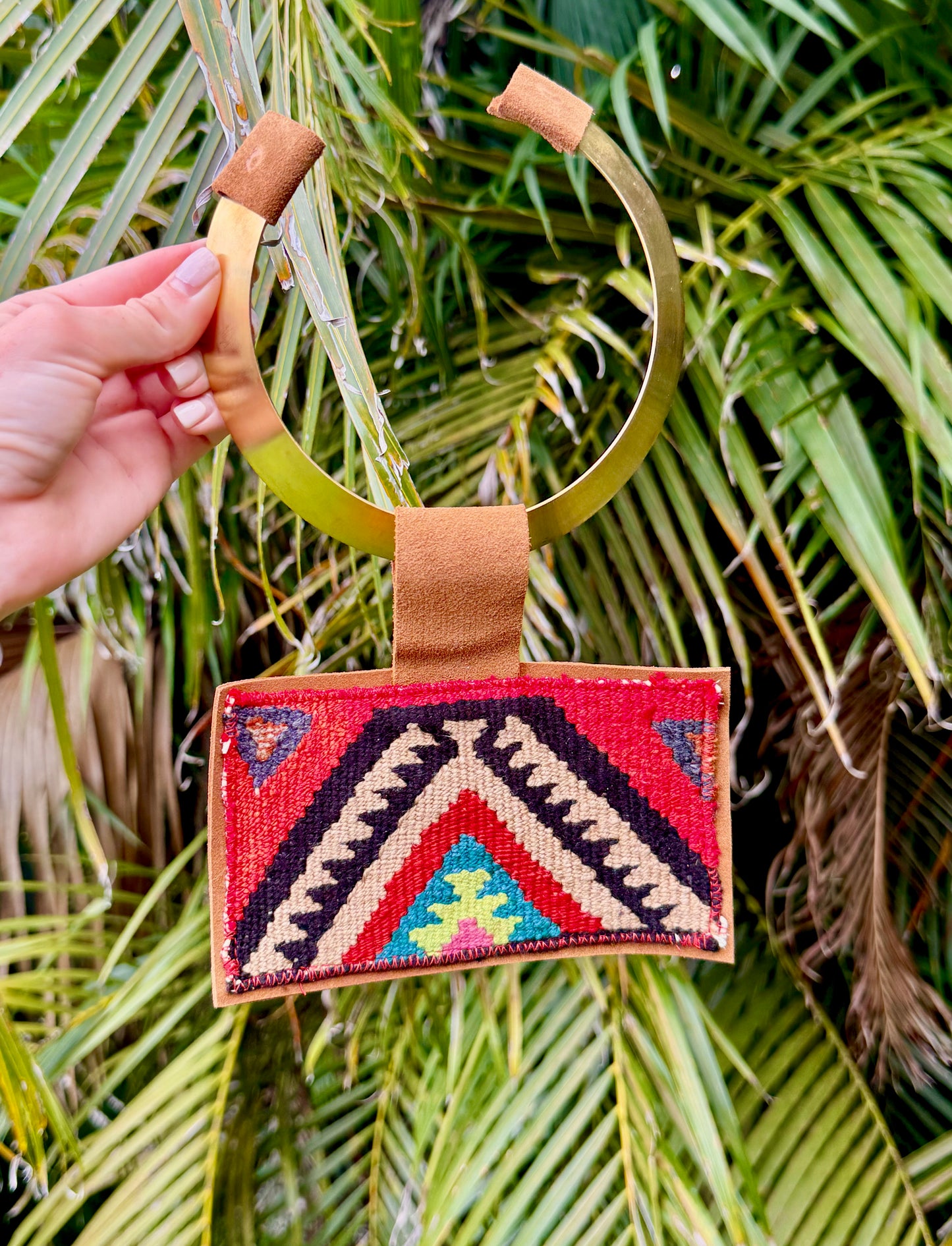 Aspen Pendant OG Brass Neck- Red, Orange, Black, Tan