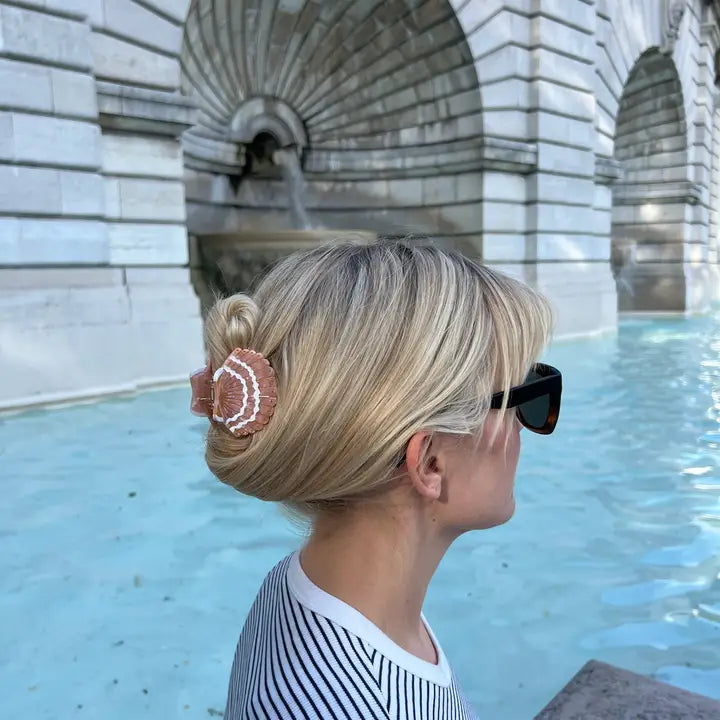 Hand Painted Mini Shell Claw Clip image 1