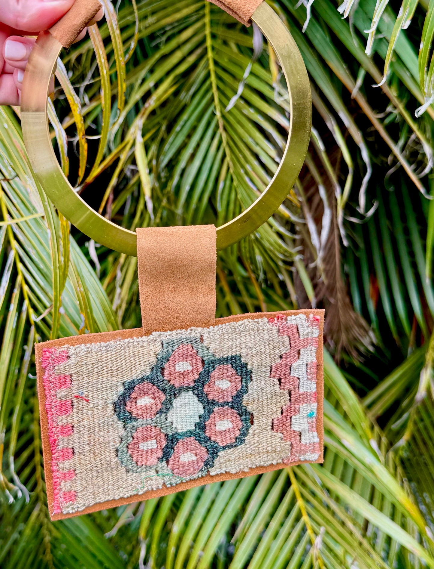Aspen Pendant OG Brass Necklace - Flower